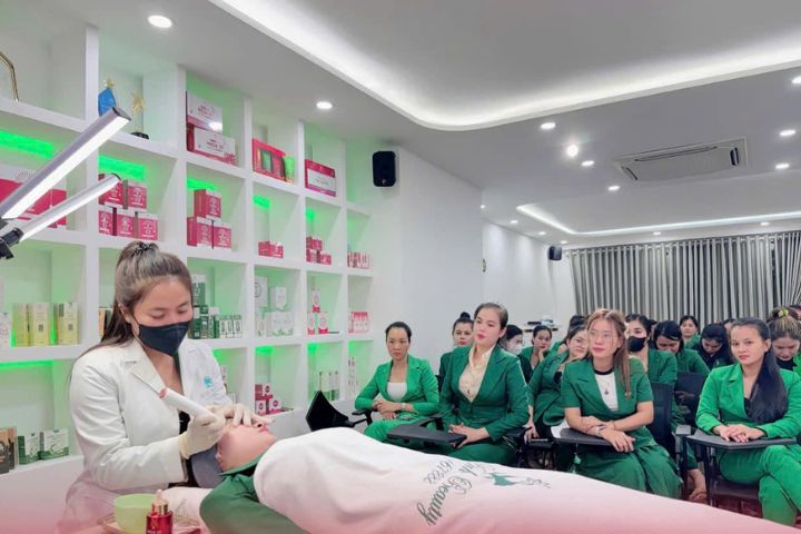 Nhung Beauty Quận Tân Bình