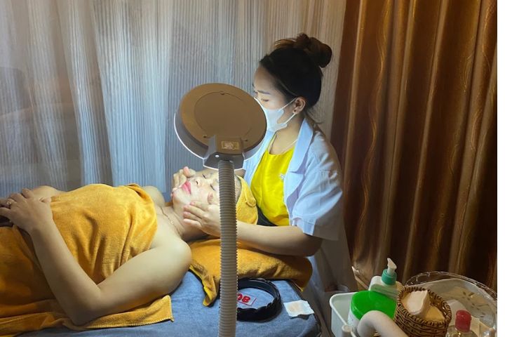 Phương Lisa Spa Dĩ An